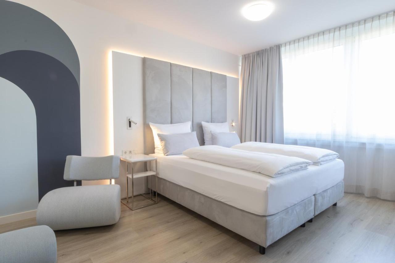 Zzzpace Smart-Hotel Bielefeld Zentrum Eksteriør bilde
