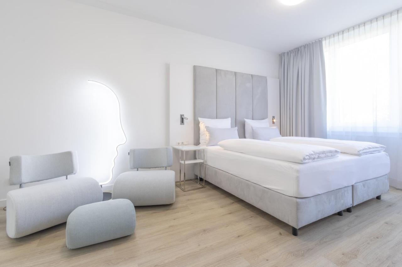 Zzzpace Smart-Hotel Bielefeld Zentrum Eksteriør bilde
