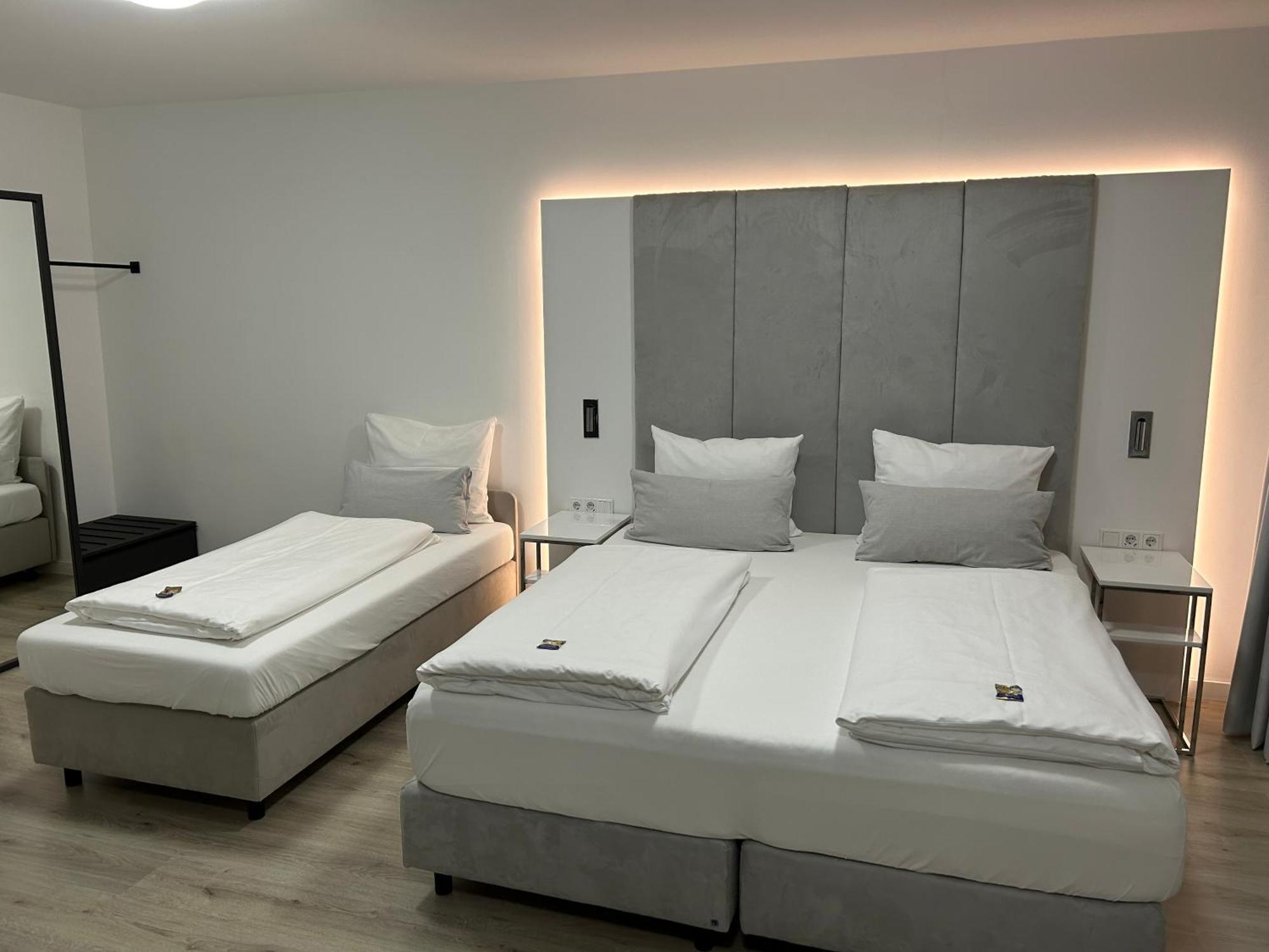 Zzzpace Smart-Hotel Bielefeld Zentrum Rom bilde